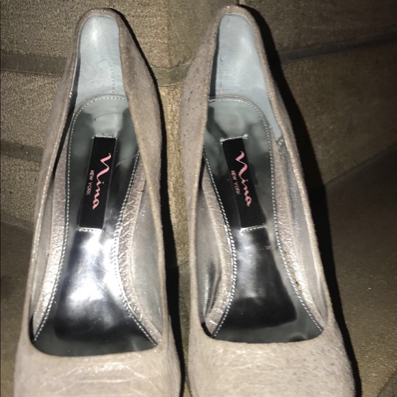 Women’s Pewter Suede like shimmer Heels - Picture 3 of 5